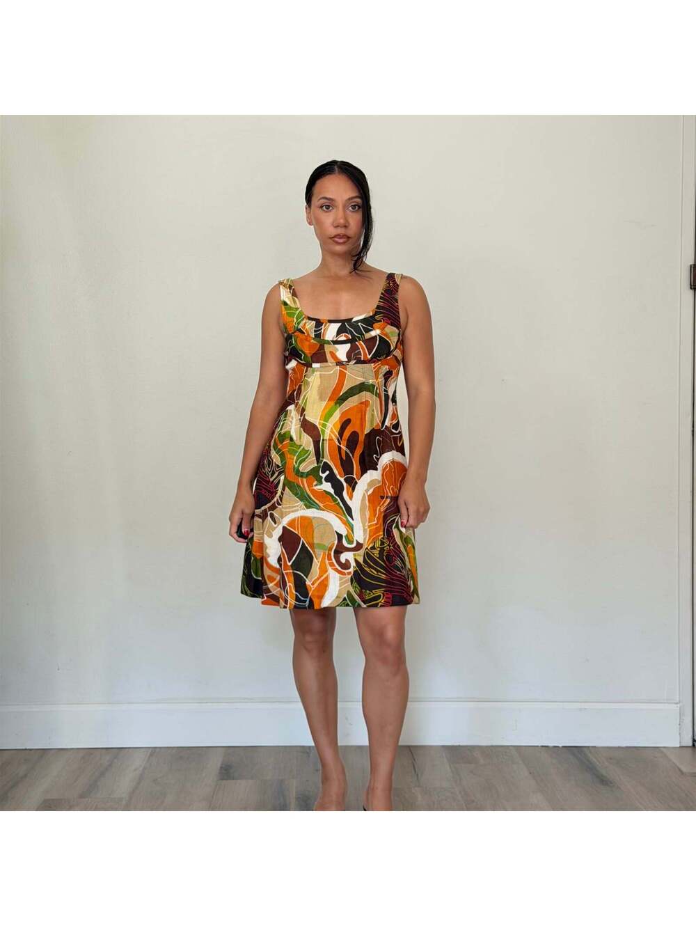 Escada - Picture 8 of 8
